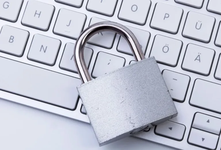 8 Tips to Help Protect You From the danger of Identity Theft