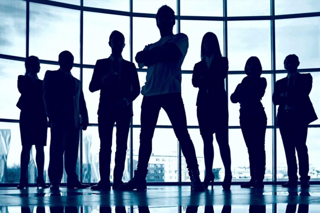 Top 8 benefits that a blogger gets by blogging anonymously 2 Following the rules of the company