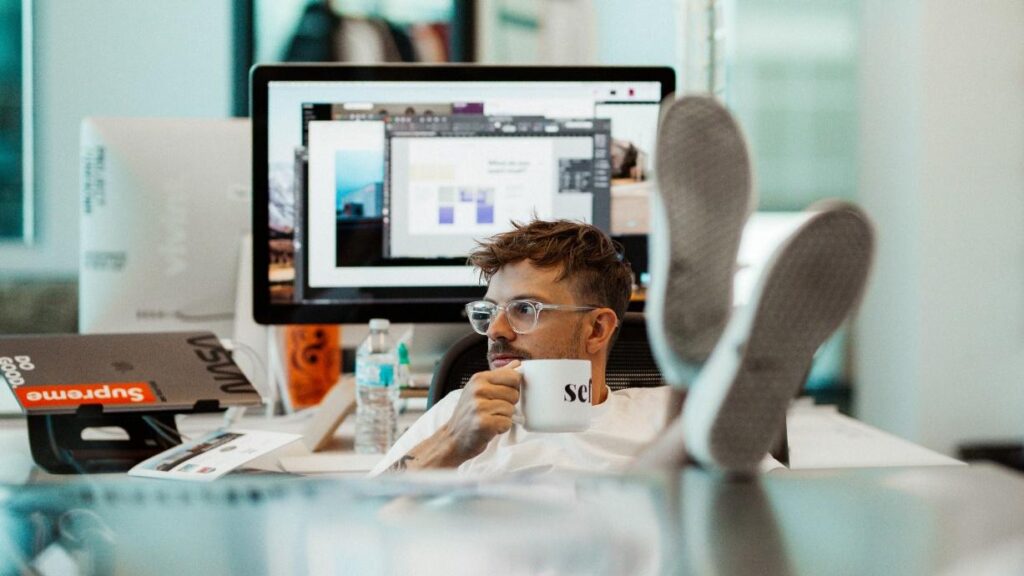 7 Challenges to be Overcome by the Freelance Software Developer 1 Change in lifestyle